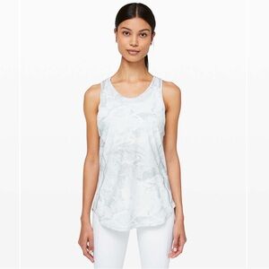 Lululemon sculpt tank ll